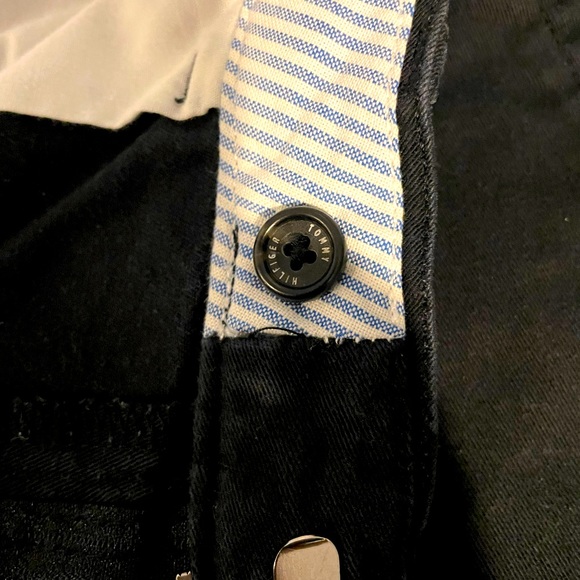 Tommy Hilfiger Classic Black Shorts Women’s Size 12 - Picture 6 of 10